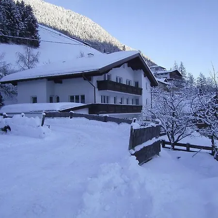 Ferienwohnung Mondial Neustift im Stubaital Exterior photo